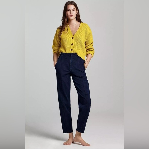 NEW Anthropologie PILCRO Ultra High Rise Barrel Style Tapered Leg Jeans Sz 25 - Picture 1 of 14